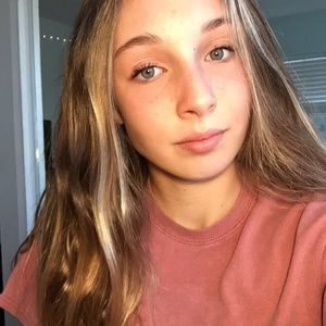 Meet your Posher, Crisell